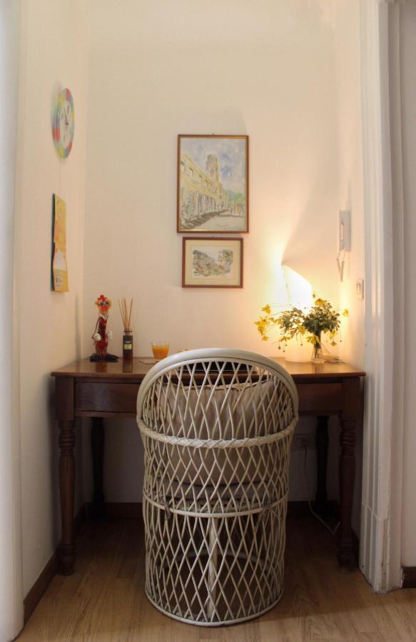 Vesuvio House Appartamento Indipendente E Centrale Sant'Agnello Bagian luar foto